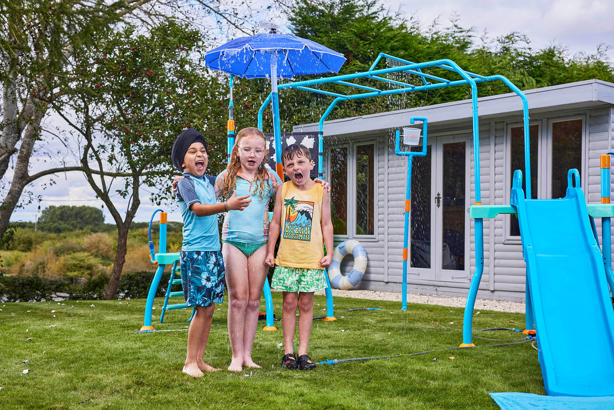 This water playcentre has three built-in water accessories and two stand-alone water toys, designed to promote healthy active play while helping children develop their motor skills and coordination.